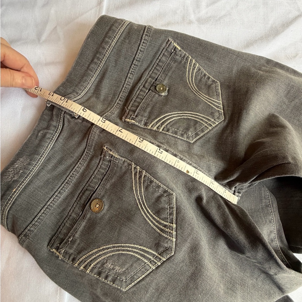 Low rise, Hollister faded grey skinny Jean - Picture 15 of 16